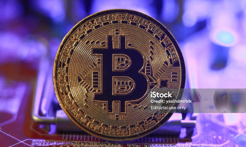 什么是去中心化金融？去中心化金融的优势有哪些？