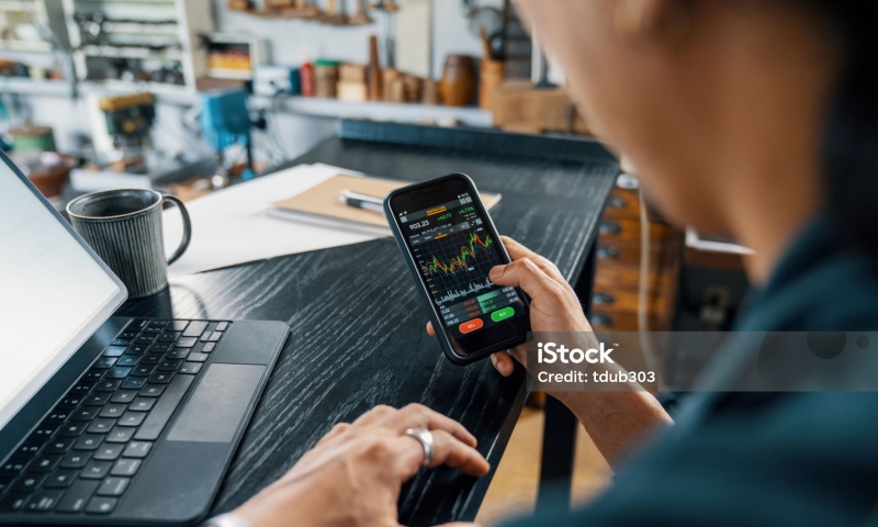 如何看比特币日K线？BTC走势图分析教程