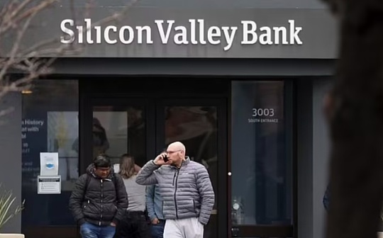 比特币挖矿快速入门指南 | 主流矿机选择与收益解析